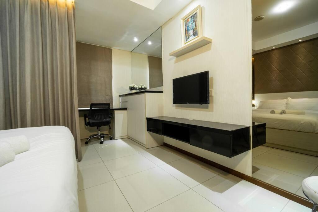 Modern & Comfy Studio In Central Jakarta, Scbd Exterior foto