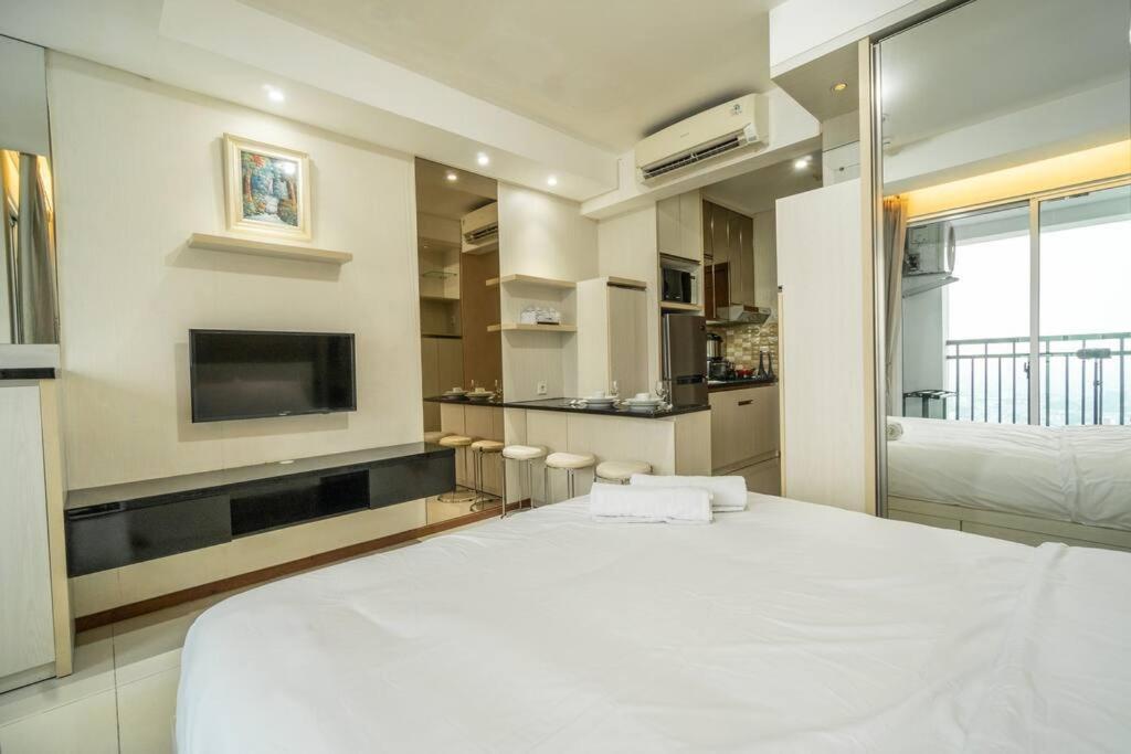 Modern & Comfy Studio In Central Jakarta, Scbd Exterior foto